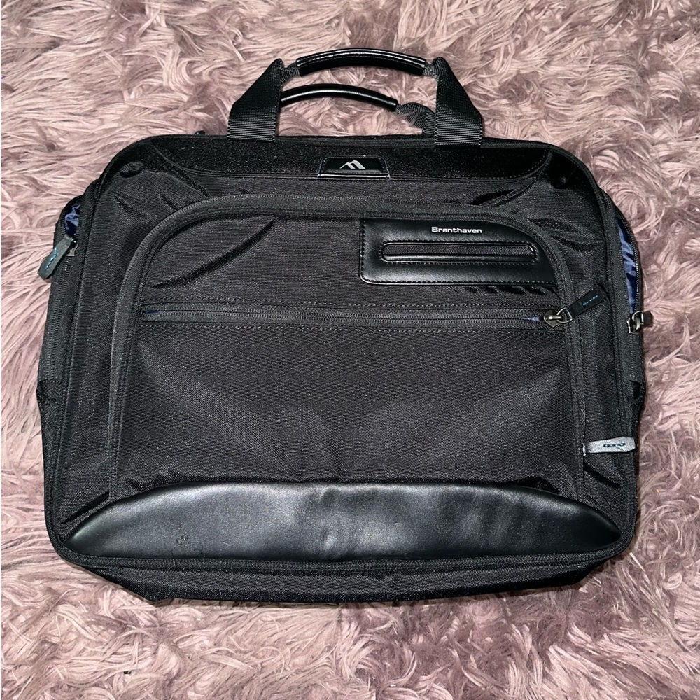 Elliot Business Essentials Deluxe Brief 💙